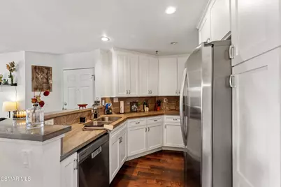 5744 Oak Bend Lane #108, Oak Park, CA 91377 - Photo 10