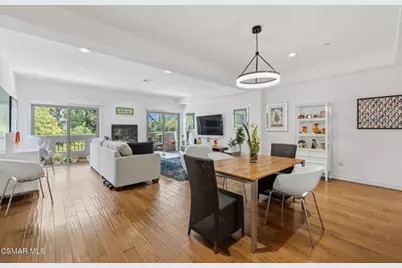 1410 N Curson Avenue #202, West Hollywood, CA 90046 - Photo 2