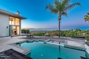 4622 Charmion Ln, Encino, CA 91316 - Photo 2