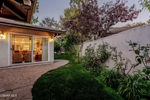 1124 Bright Glen Cir, Westlake Village, CA 91361 - Photo 2