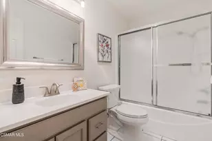 1124 Bright Glen Cir, Westlake Village, CA 91361 - Photo 18