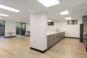 13331 Moorpark St, Sherman Oaks, CA 91423 - Photo 32