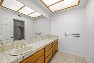 32150 Canyon Ridge Dr, Westlake Village, CA 91361 - Photo 20