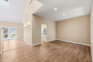 32150 Canyon Ridge Dr, Westlake Village, CA 91361 - Photo 4