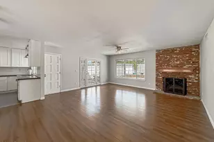 22671 Barcotta Dr, Saugus, CA 91350 - Photo 6