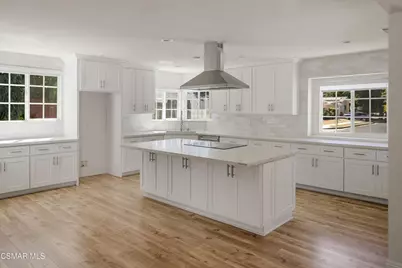 5736 Le Sage Avenue, Woodland Hills, CA 91367 - Photo 8