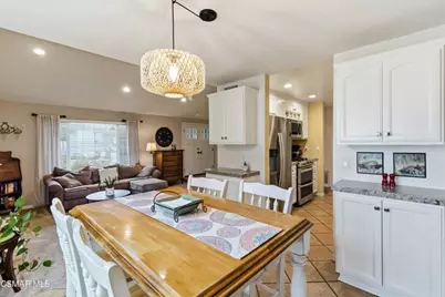 59 E Bonita Drive, Simi Valley, CA 93065 - Photo 12