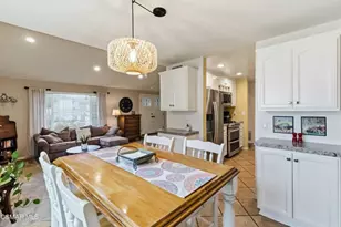 59 E Bonita Dr, Simi Valley, CA 93065 - Photo 12