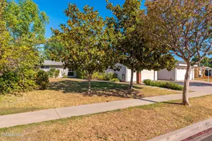 7850 Capistrano Ave, West Hills, CA 91304 - Photo 28