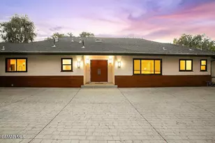 5156 Dumont Pl, Woodland Hills, CA 91364 - Photo 50