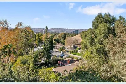 5156 Dumont Place, Woodland Hills, CA 91364 - Photo 38