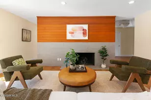 5156 Dumont Pl, Woodland Hills, CA 91364 - Photo 14