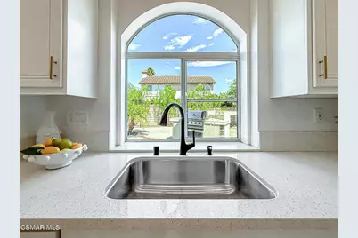 1685 Glider Court, Thousand Oaks, CA 91320 - Photo 16
