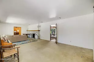 25820 Piuma Rd, Calabasas, CA 91302 - Photo 10
