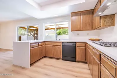 310 Erica Place, Oxnard, CA 93036 - Photo 16