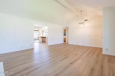 310 Erica Place, Oxnard, CA 93036 - Photo 6