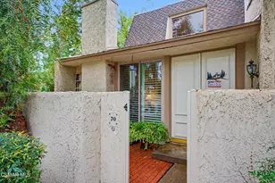6201 Shoup Ave, Woodland Hills, CA 91367 - Photo 2
