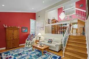 6201 Shoup Ave, Woodland Hills, CA 91367 - Photo 8
