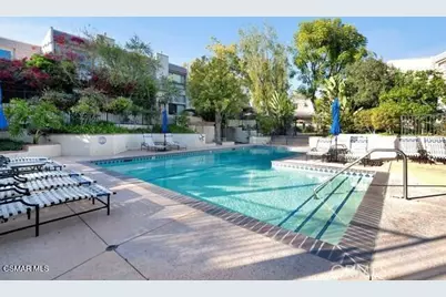6201 Shoup Avenue #70, Woodland Hills, CA 91367 - Photo 46