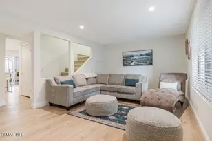 242 Green Lea Pl, Thousand Oaks, CA 91361 - Photo 2