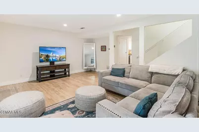 242 Green Lea Place, Thousand Oaks, CA 91361 - Photo 4