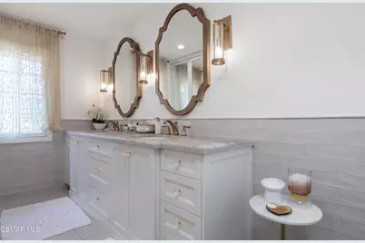 1685 Plum Hollow Circle, Westlake Village, CA 91362 - Photo 18