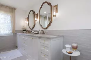 1685 Plum Hollow Cir, Westlake Village, CA 91362 - Photo 18