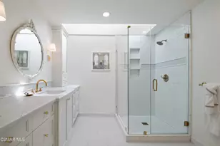 1685 Plum Hollow Cir, Westlake Village, CA 91362 - Photo 22