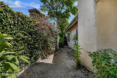 560 Timberwood Avenue, Thousand Oaks, CA 91360 - Photo 34