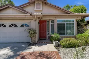 560 Timberwood Ave, Thousand Oaks, CA 91360 - Photo 4