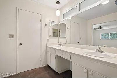 812 Chaparral Court, Thousand Oaks, CA 91320 - Photo 12