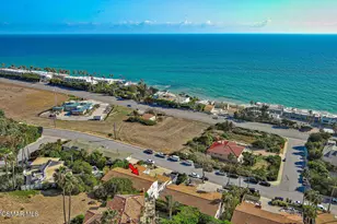 11861 Ellice St, Malibu, CA 90265 - Photo 2