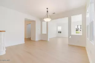 1776 Peregrine Ct, Simi Valley, CA 93065 - Photo 8