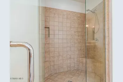 1776 Peregrine Court, Simi Valley, CA 93065 - Photo 38
