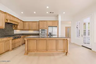 1776 Peregrine Ct, Simi Valley, CA 93065 - Photo 16