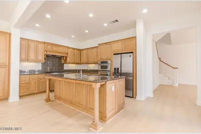 1776 Peregrine Court, Simi Valley, CA 93065 - Photo 14