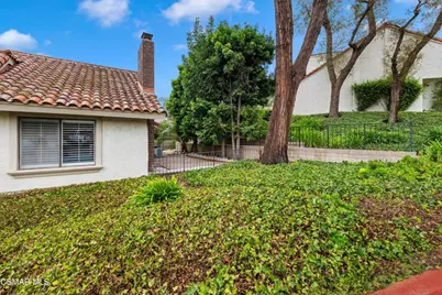 721 Blue Oak Avenue, Thousand Oaks, CA 91320 - Photo 22