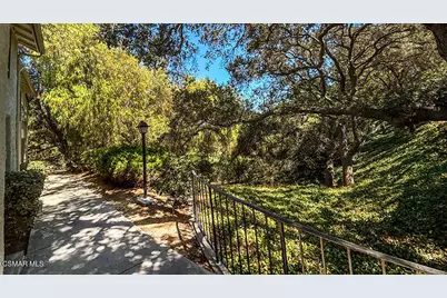 207 Green Heath Place, Thousand Oaks, CA 91361 - Photo 44