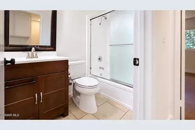207 Green Heath Place, Thousand Oaks, CA 91361 - Photo 32