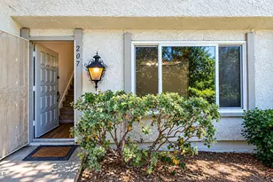 207 Green Heath Pl, Thousand Oaks, CA 91361 - Photo 2