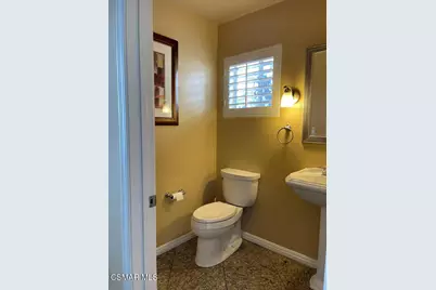 18410 Keswick Street #5, Reseda, CA 91335 - Photo 10