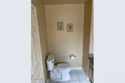 18410 Keswick Street #5, Reseda, CA 91335 - Photo 38
