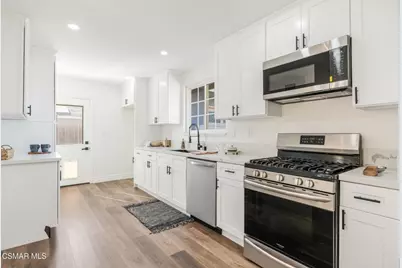 1574 Sutter Avenue, Simi Valley, CA 93065 - Photo 10