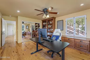 10165 La Canada Way, Shadow Hills, CA 91040 - Photo 22
