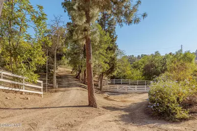 10165 La Canada Way, Shadow Hills, CA 91040 - Photo 42