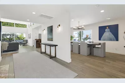 4500 Stark Avenue, Woodland Hills, CA 91364 - Photo 6