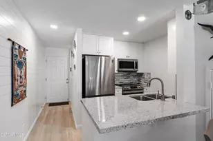 234 E Surfside Dr, Port Hueneme, CA 93041 - Photo 6