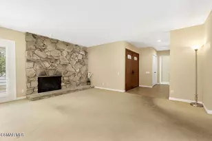 20325 Hiawatha St, Chatsworth, CA 91311 - Photo 18