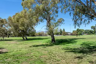 20325 Hiawatha St, Chatsworth, CA 91311 - Photo 64