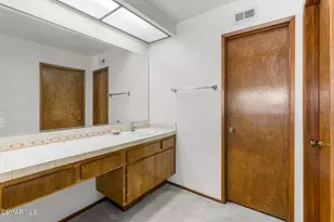 2162 Yosemite Ave, Simi Valley, CA 93063 - Photo 36